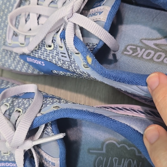 Brooks Women's Adrenaline GTS 22  Running Shoes Sneakers Sz 10.5 Medium B - Picture 13 of 13